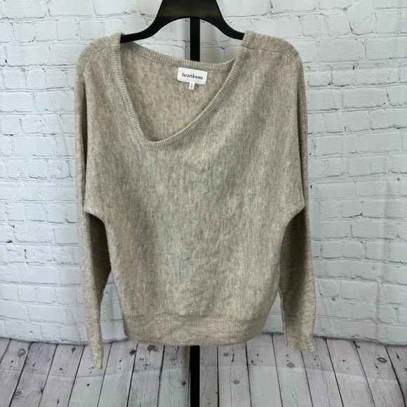 Heartloom Asymmetrical Square Neckline Sweater Size Medium - Picture 1 of 5